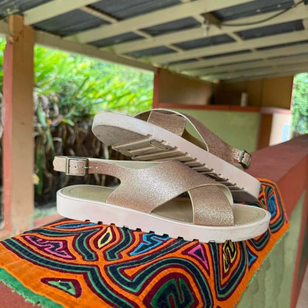 Rouge Gold Glitter Platform Strap Sandals Size 7 US / 37 EU Summer Cruise Resort